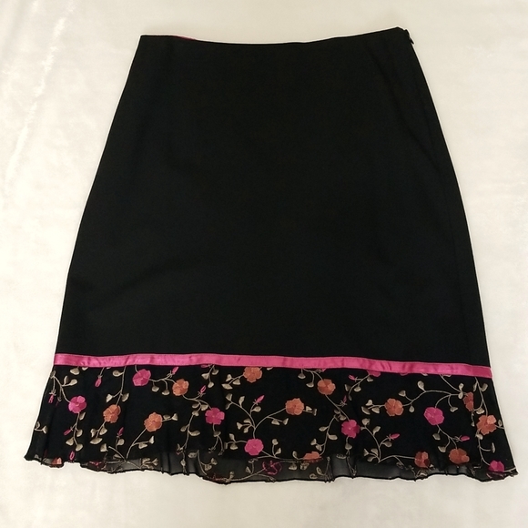 Karen Kane Dresses & Skirts - Karen Kane skirt size 8 NWOT
